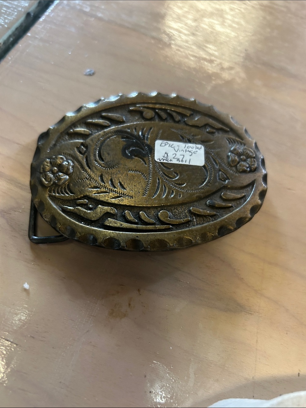 Vintage Oval Brass-Tone Floral Engraved Belt Buckle - Gold